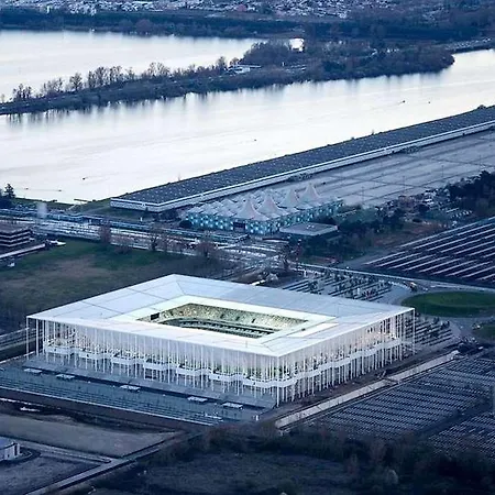 Campanile Nature - 3* בורדו