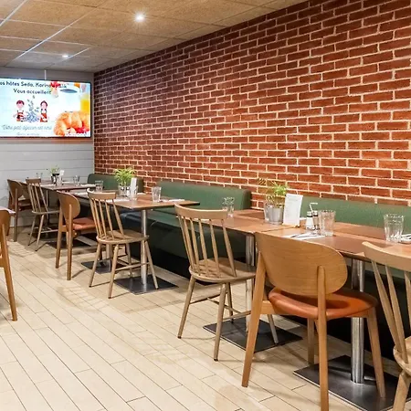 Campanile Nature - 3* בורדו