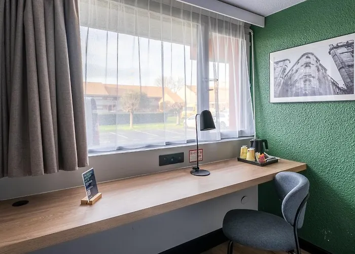 Hotel Campanile Nature -