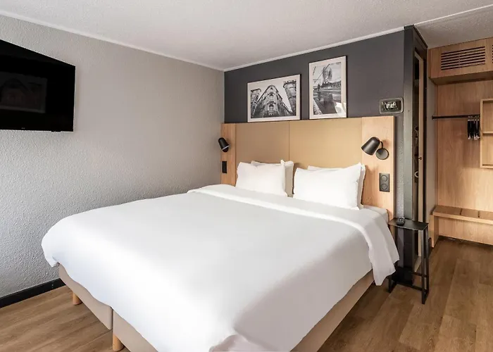 Hotel Campanile Nature -