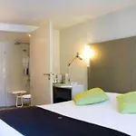 Hotel Campanile - Le 3*